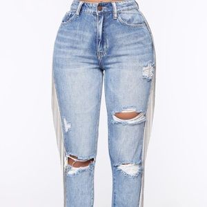 Fashion nova chained jeans